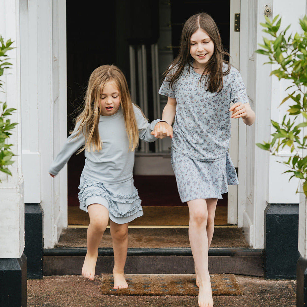 skirts and tees mix and match